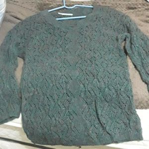 Maurices medium sweater shirt, long sleeve